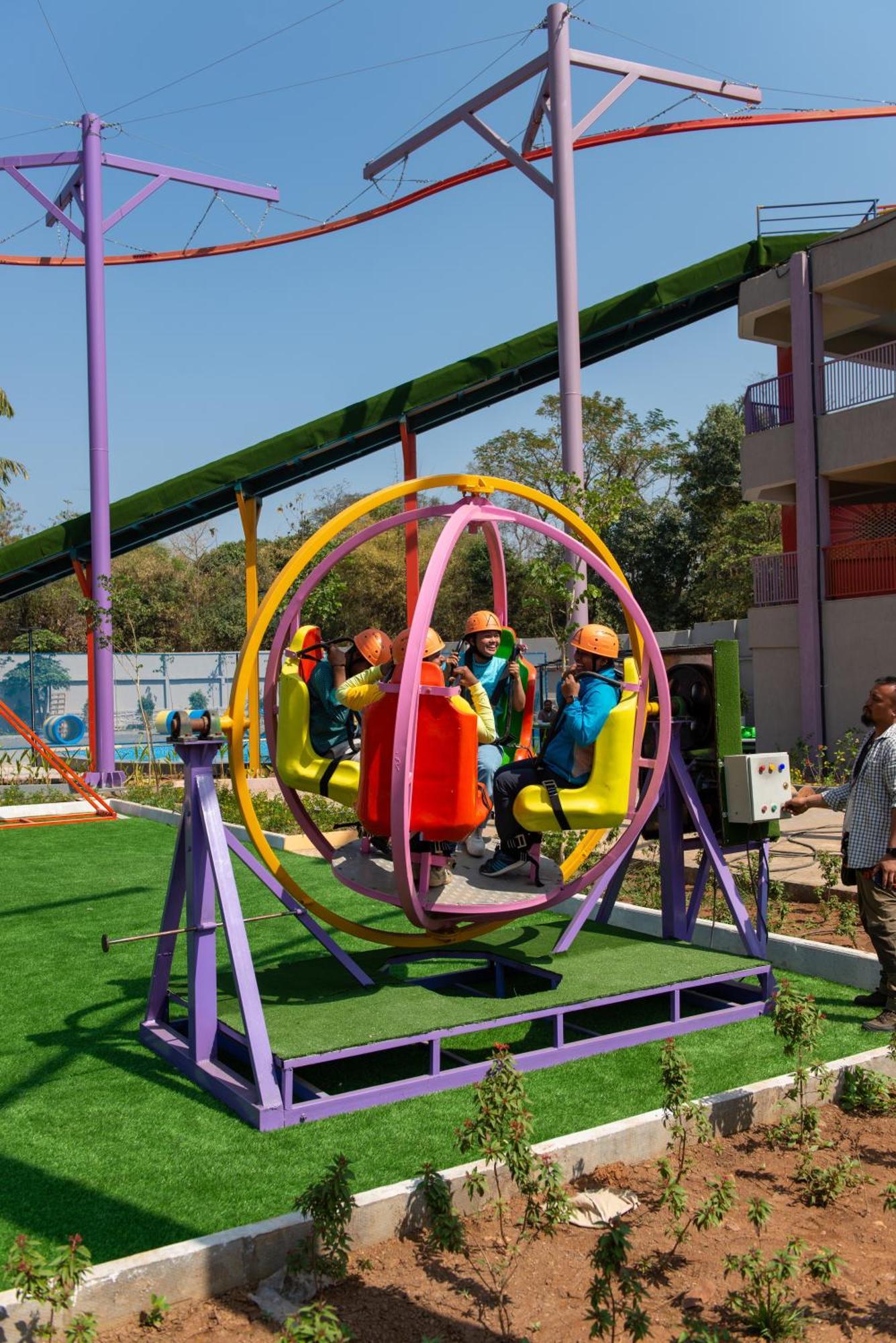 Treat Resort Silvassa Exterior photo